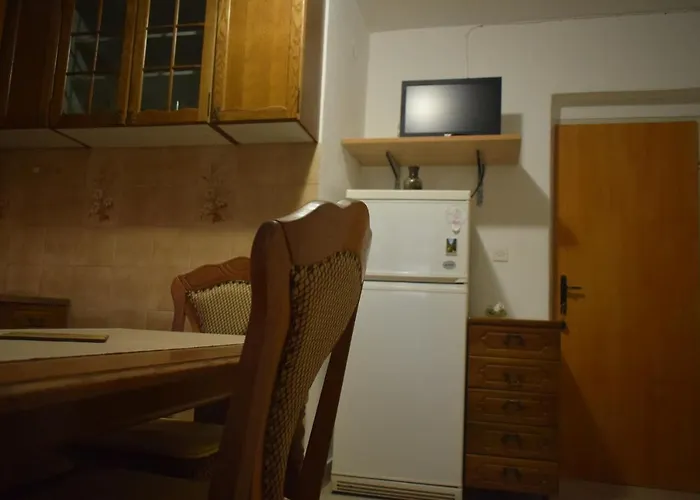 Apartman By The Sea Starigrad, Paklenica - 17865 *